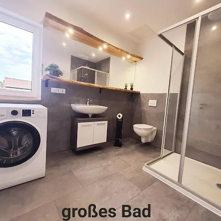 Rene Adam Monteurswohnung *